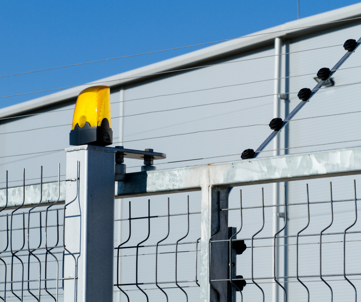Electric Fence FAQs – Expert answers on cost, installation, and maintenance in South Africa